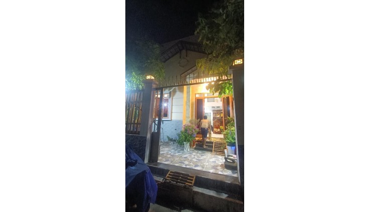 LDC6- SIÊU PHẨM BIỆT THỰ MỚI- Ở NGAY- NGANG KHỦNG 8x15 CHỈ NHỈNH 7 TỶ- KẾ TÊN LỬA- SỔ VUÔNG VỨC- HOÀN CÔNG ĐẦY ĐỦ